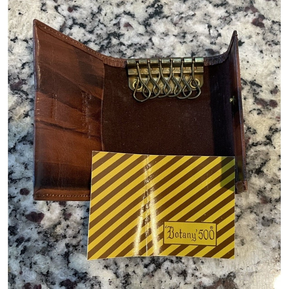 Vintage leather cowhide key wallet Botany 500 Holds 6 Keys Brown Excellent